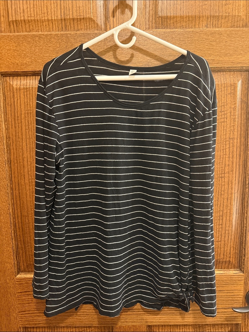 bp Black and White Striped  Cotton Modal Strtch Long-Sleeve Scoop Neck Top Large